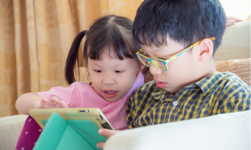 khoa-hanh-trang-tien-tieu-hoc-but-vang-1