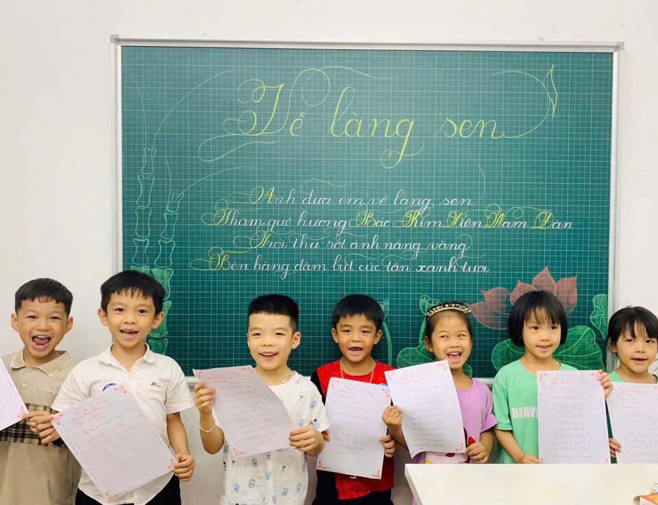 khoa-luyen-viet-chu-dẹp-but-vang-1